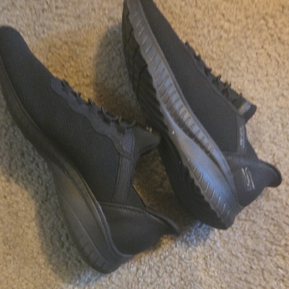 Skechers Women's Black Slip-On Sneakers - Picture 3 of 5